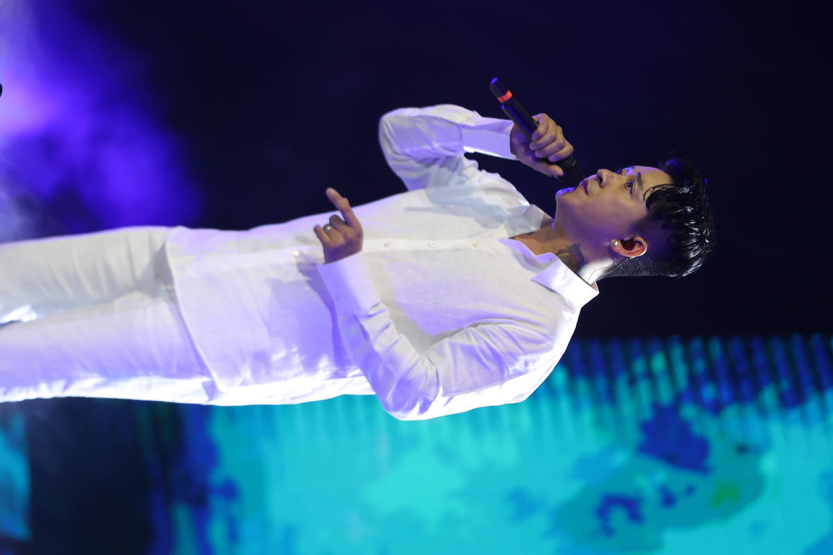 Thanh Lam - Tuấn Hưng kết hợp ấn tượng trong liveshow 'Chị tôi'