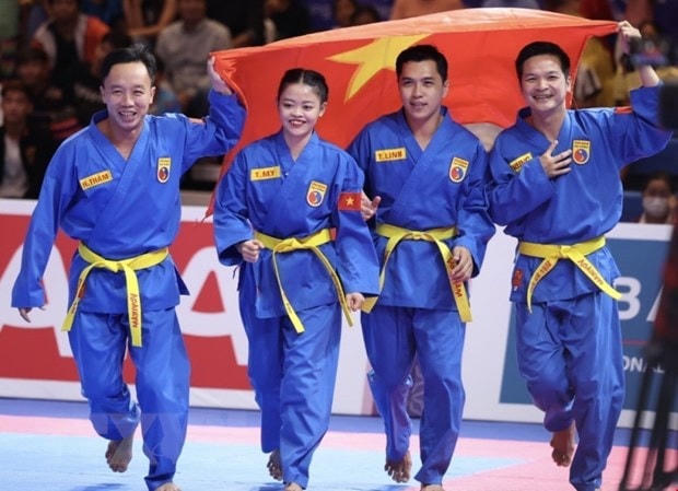 Các võ sĩ thi đấu ấn tượng. (Ảnh: Minh Quyết/TTXVN).