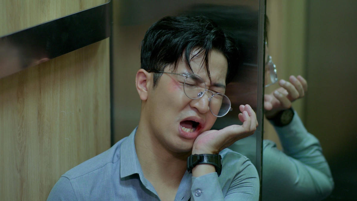 Phim cũng mang đến cho khán giả nhiều tình huống "dở khóc, dở cười".