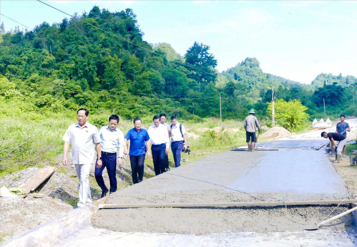 Công trình đường liên xã Quang Trung - Tri Phương, huyện Trùng Khánh, tỉnh Cao Bằng có nguồn vốn đầu tư từ Chương trình MTQG 1719. Ảnh: baodantoc.vn