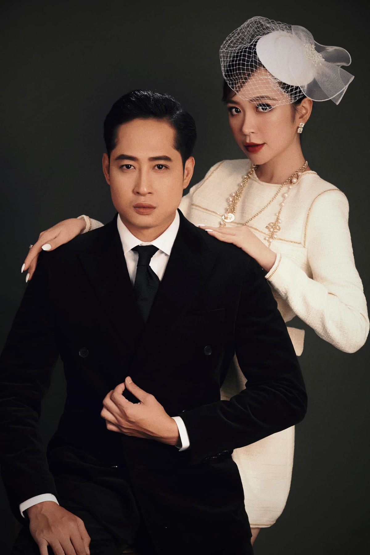 Thời gian này, Mạnh Hưng trở lại với vai Đạt trong "Dưới bóng cây hạnh phúc". 