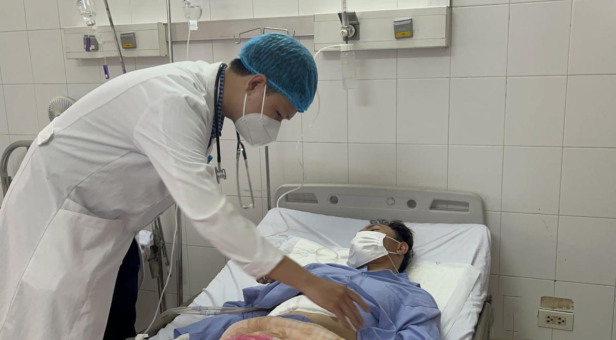 Hiện tại, tình trạng bệnh nhân tỉnh, sinh hiệu ổn định.