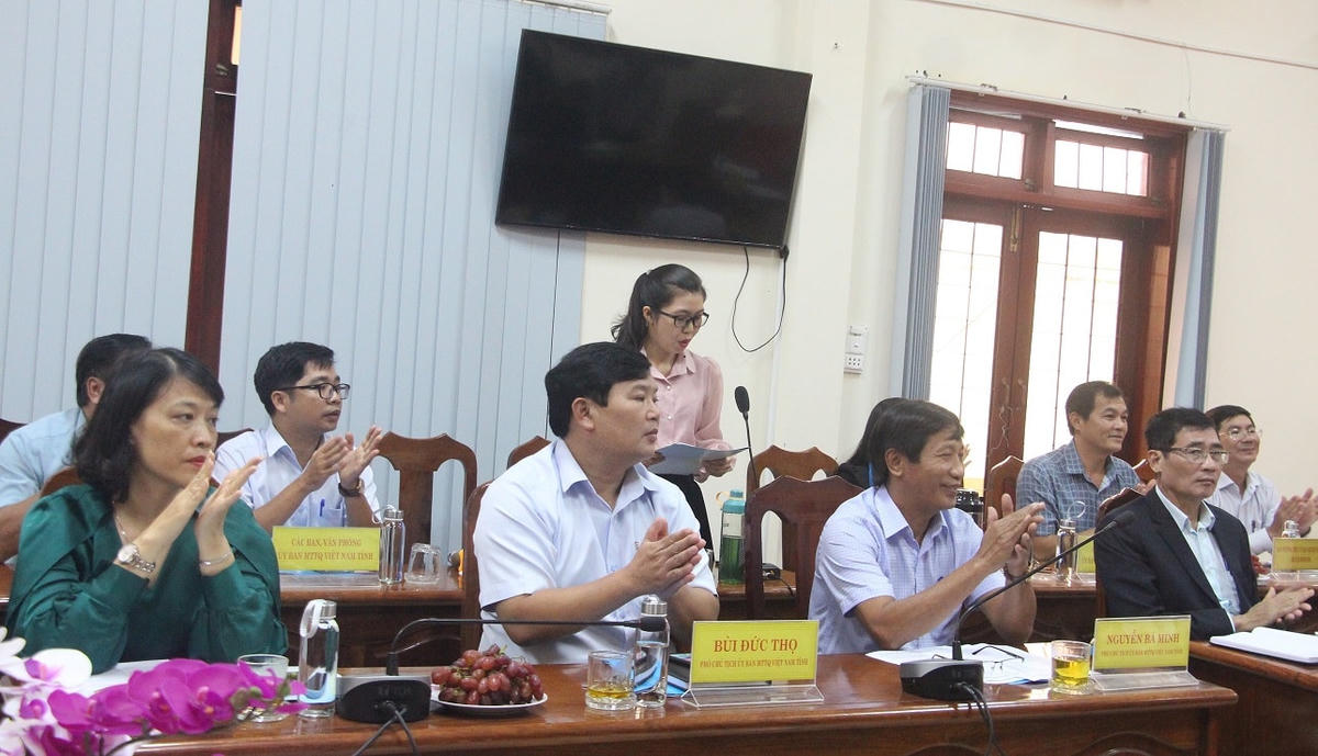 Đại biểu tham dự tại buổi làm việc về công tác Mặt trận năm 2022 tại Quảng Ngãi.