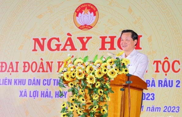  Phó Thủ tướng Lê Minh Khái phát biểu tại Ngày hội. 