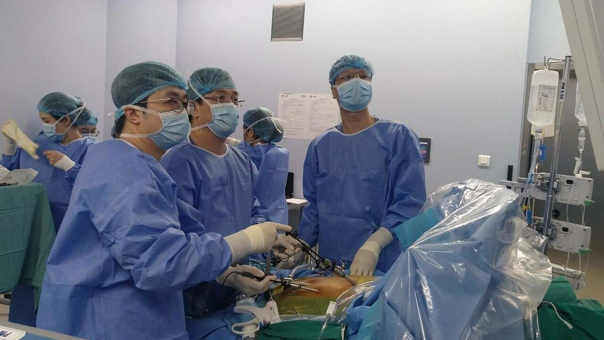 Ghép gan cho bệnh nhân tại Bệnh viện trung ương Quân đội 108.