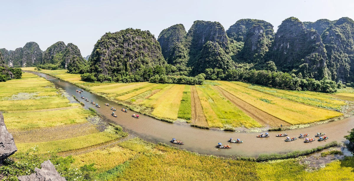 Non nước Ninh Bình.