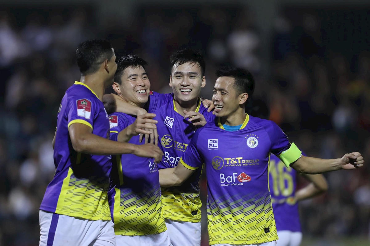 Hà Nội FC quyết tâm bảo vệ ngôi đầu của mình trước khi bước vào quãng nghỉ. Ảnh: Ngân Hà.