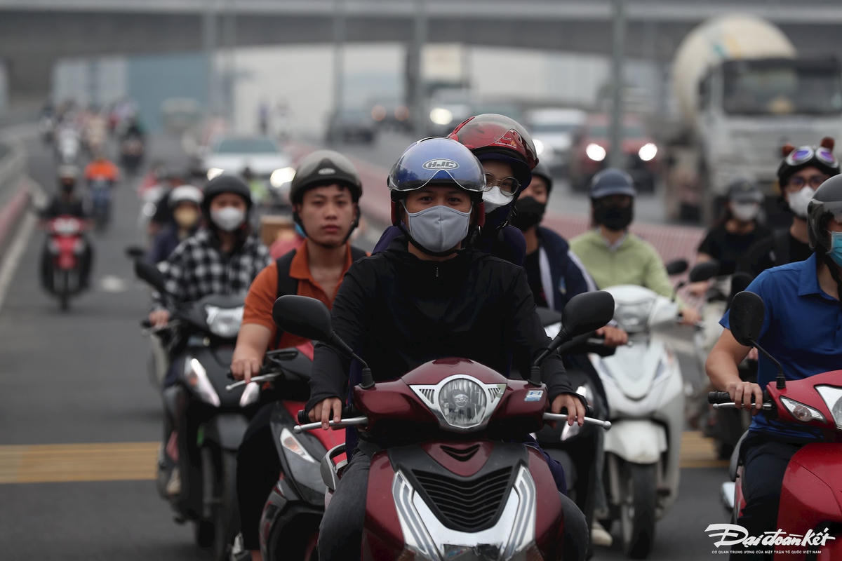 cau_vuot_mai_dich-le-khanh48.jpg