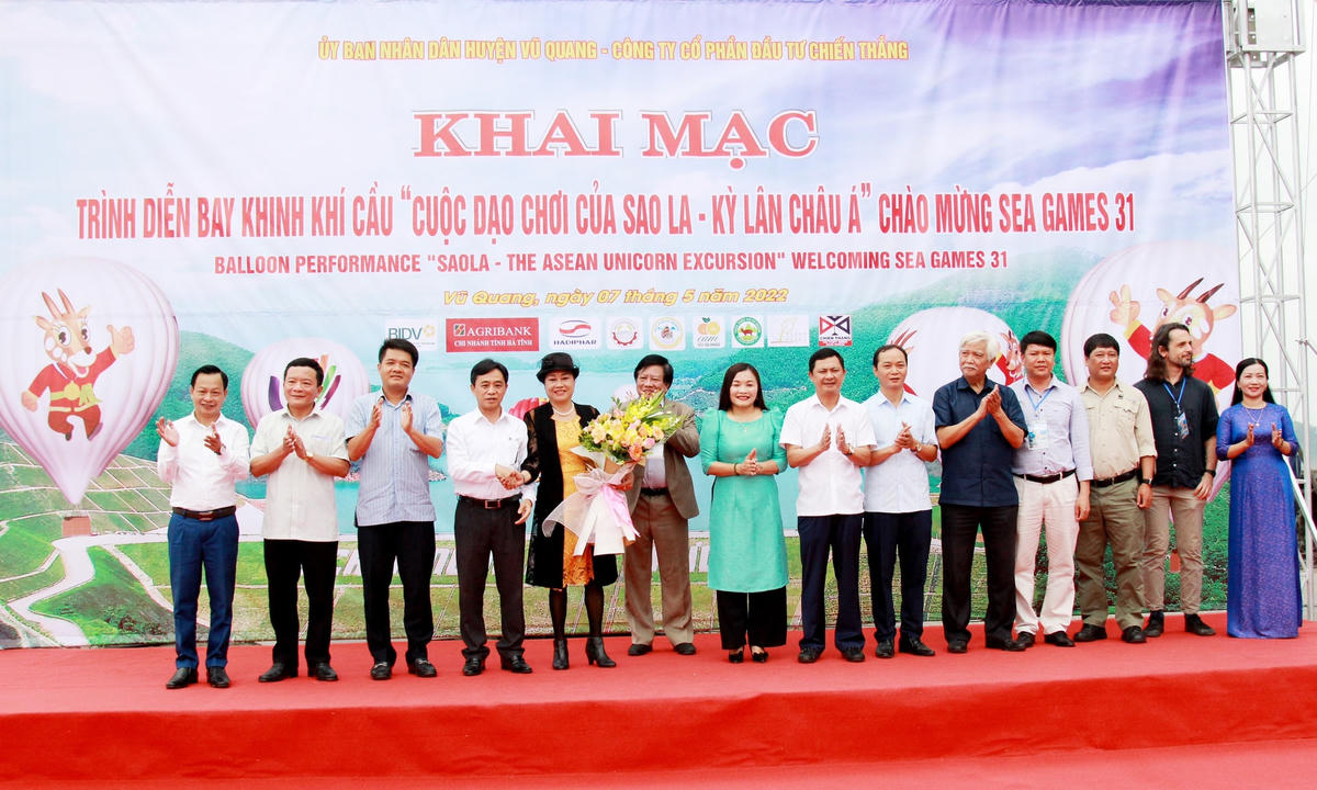 Khai mạc buổi lễ trình diễn bay khinh khí cầu khí chào mừng SEA Games 31.