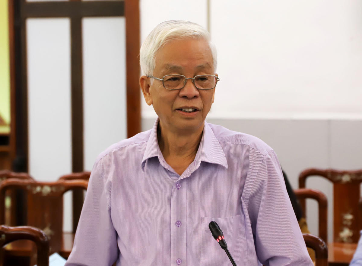 Ông Đỗ Duy Thường, Phó Chủ nhiệm Hội đồng tư vấn về Dân chủ  - Pháp luật UBTƯ MTTQ Việt Nam phát biểu.