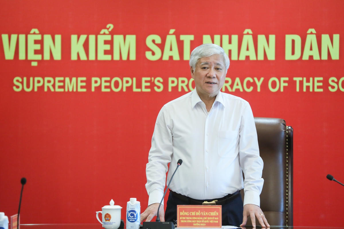 Bí thư Trung ương Đảng, Chủ tịch UBTƯ MTTQ Việt Nam Đỗ Văn Chiến phát biểu tại cuộc làm việc.