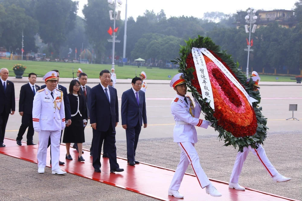 ttxvn-tap-can-binh-1-298.jpg