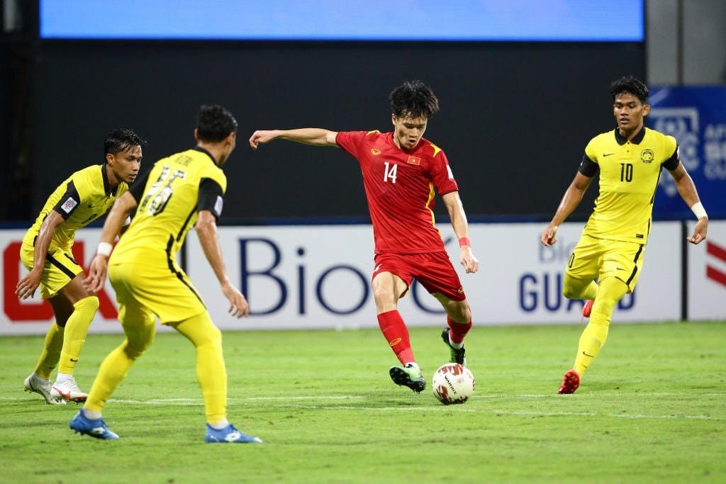 Hoàng Đức ghi bàn trong trận thắng 3-0 giữa hai đội tháng 12/2021.