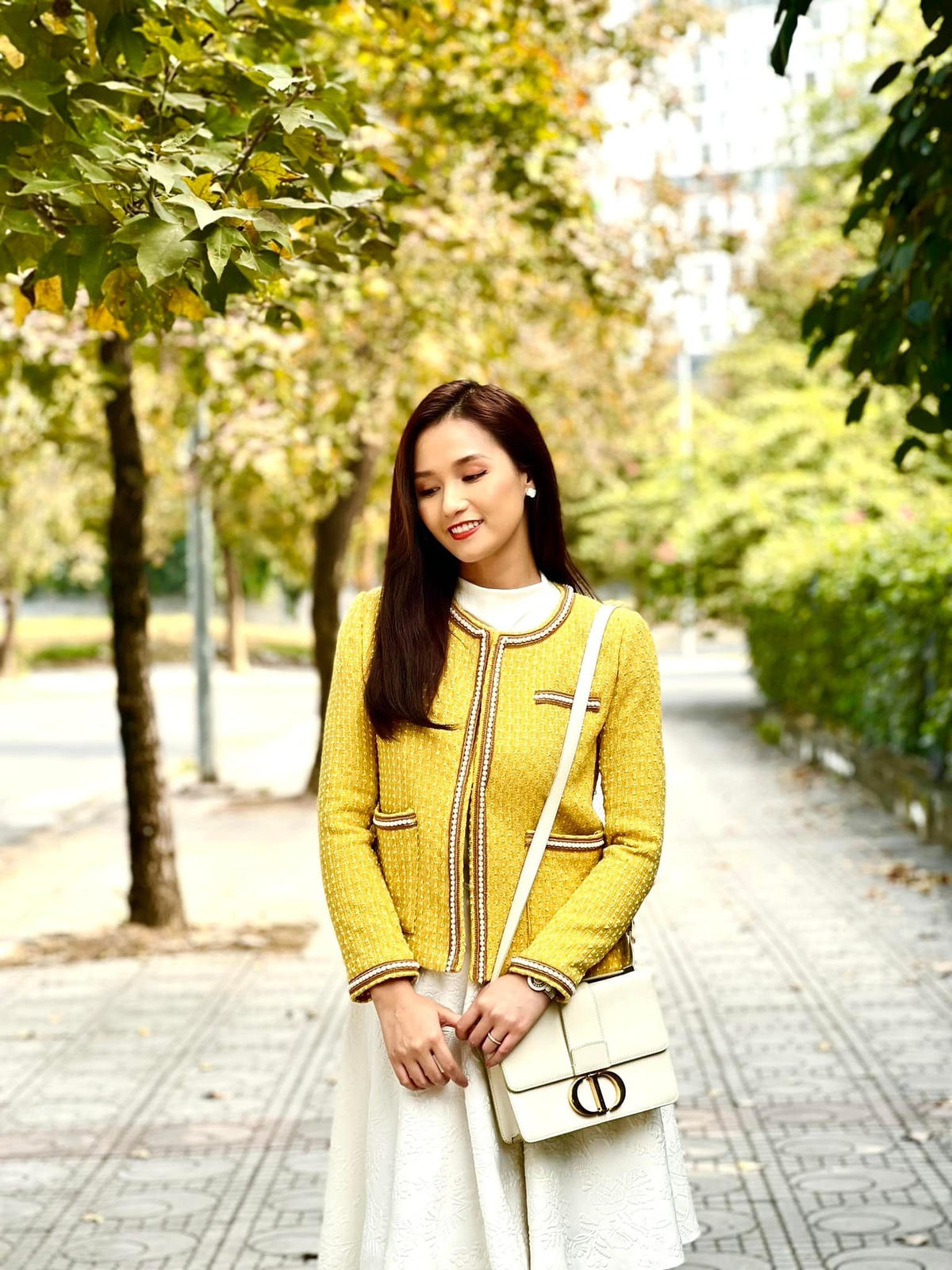 Lã Thanh Huyền cho biết, Cẩm Giang khác hoàn toàn với cuộc sống đời thực của chị. 