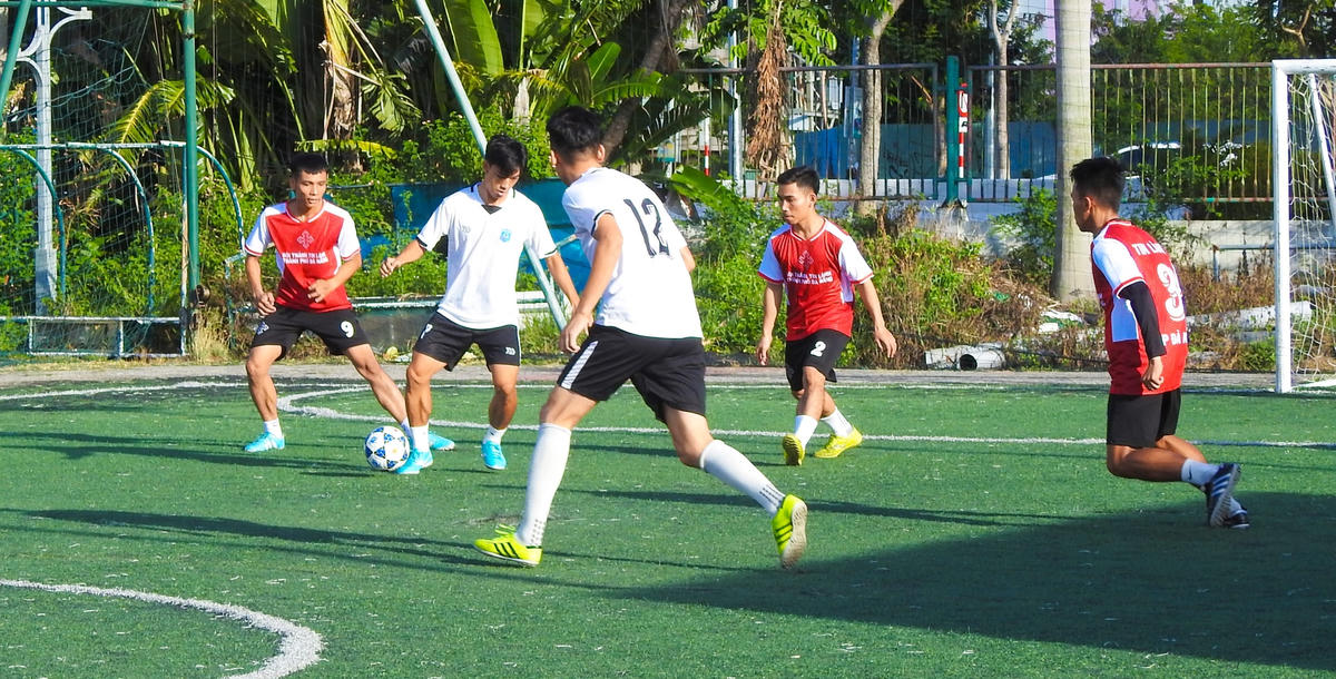 Các đội thi đấu. Ảnh: Thanh Tùng