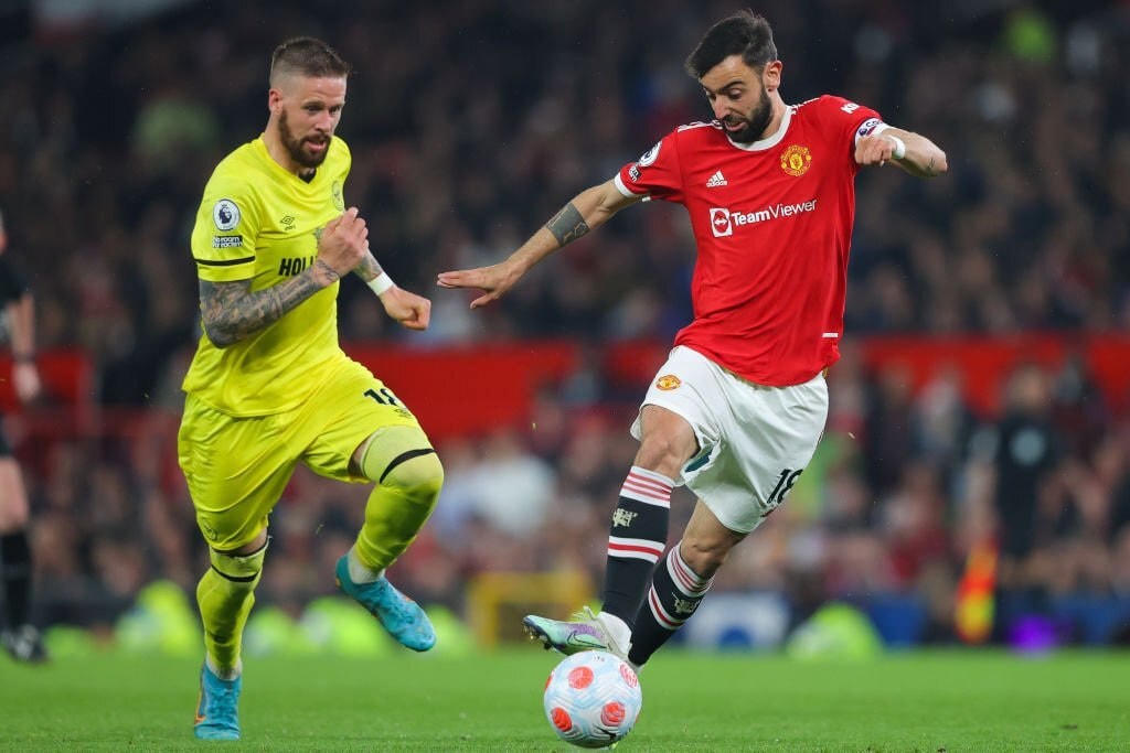 Man Utd (áo đỏ) đại thắng trước Brentford.