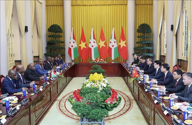Chủ tịch nước Lương Cường hội đàm với Tổng thống Burundi Évariste Ndayishimiye- Ảnh 2.