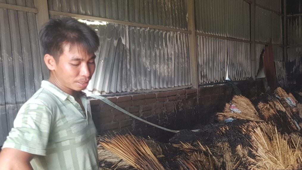 Chủ nhà xưởng cho biết, nguyên nhân xảy ra vụ việc là do chập điện.