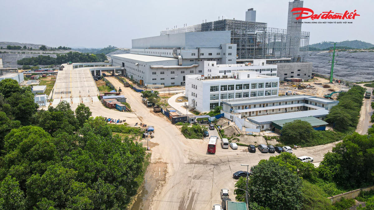 Sau giai đoạn vận hành thử nghiệm, nếu không có vấn đề phát sinh, nhà máy sẽ chuyển sang giai đoạn vận hành tin cậy rồi vận hành chính thức. Khi đó, Nhà máy điện rác Sóc Sơn sẽ xử lý khoảng 4.000 tấn rác khô một ngày, thay thế hoàn toàn cho bãi rác Nam Sơn bên cạnh đang quá tải.