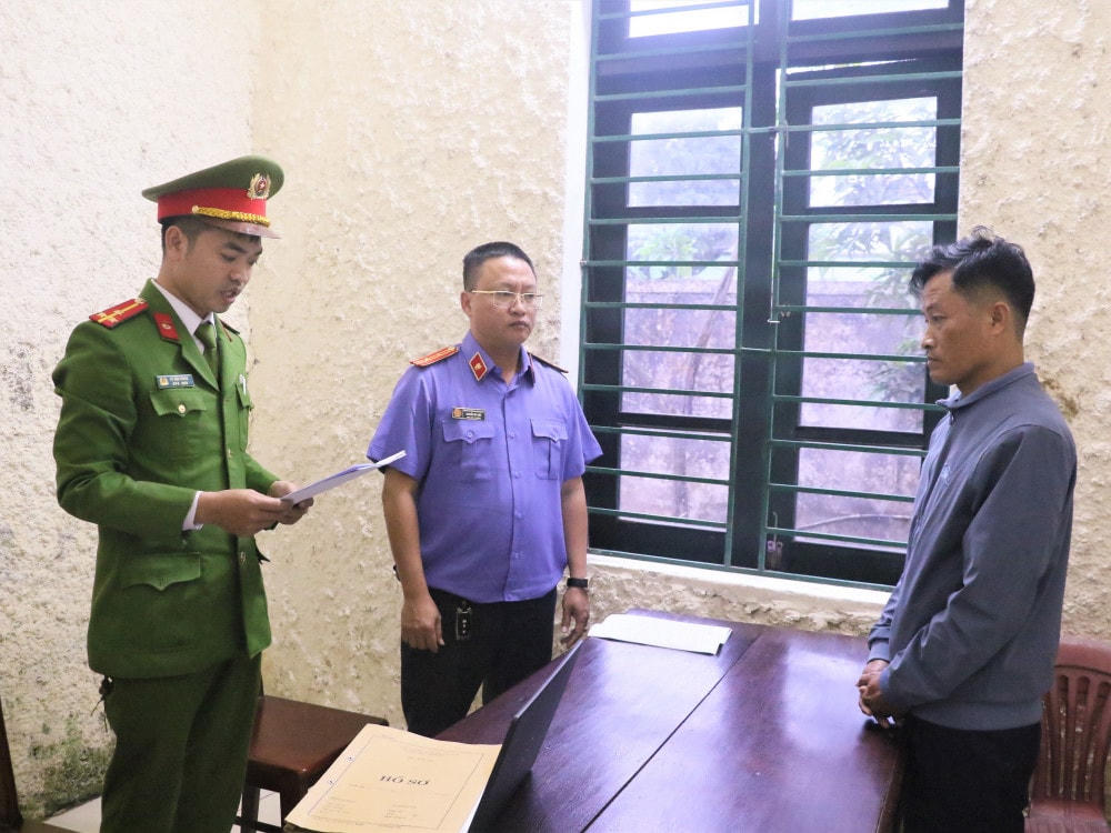 Cơ quan công an thông qua các quyết định khởi tố bị can, bắt tạm giam đối với Trần Văn Năng.