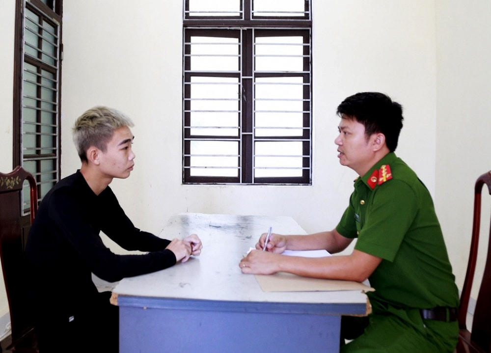 Đối tượng Nguyễn Trọng Dự tại cơ quan công an.