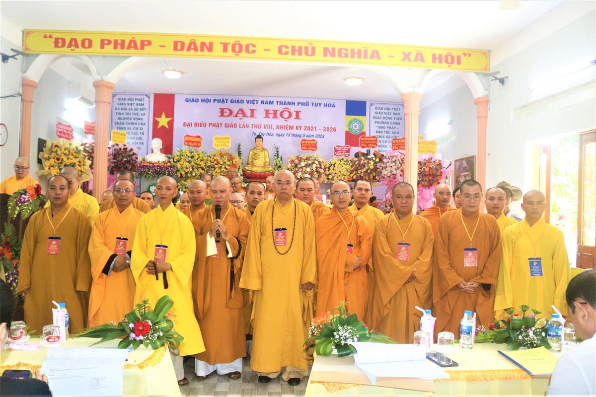 Ban Trị sự Giáo hội Phật giáo Việt Nam TP Tuy Hòa nhiệm kỳ 2021 - 2026 ra mắt đại hội.
