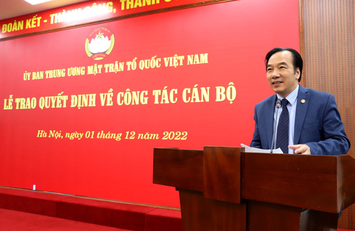 Ông Ngô Sách Thực phát biểu tại buổi lễ.