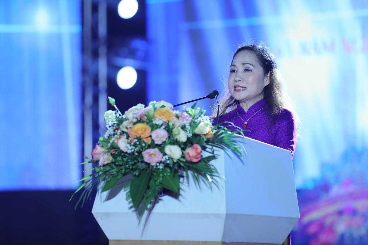 NSND Trịnh Thúy Mùi, Chủ tịch Hội Nghệ sĩ Sân khấu Việt Nam. (ảnh: Thanh Tùng).