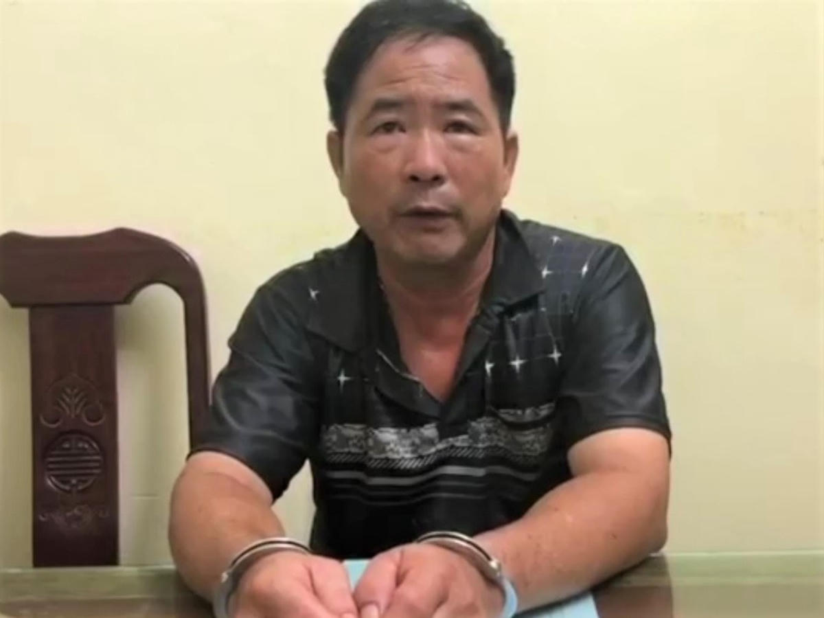 Lê Hữu Thuận khai nhận do mâu thuẫn nợ nần, nhiều lần đòi tiền không được nên ra tay sát hại nạn nhân.