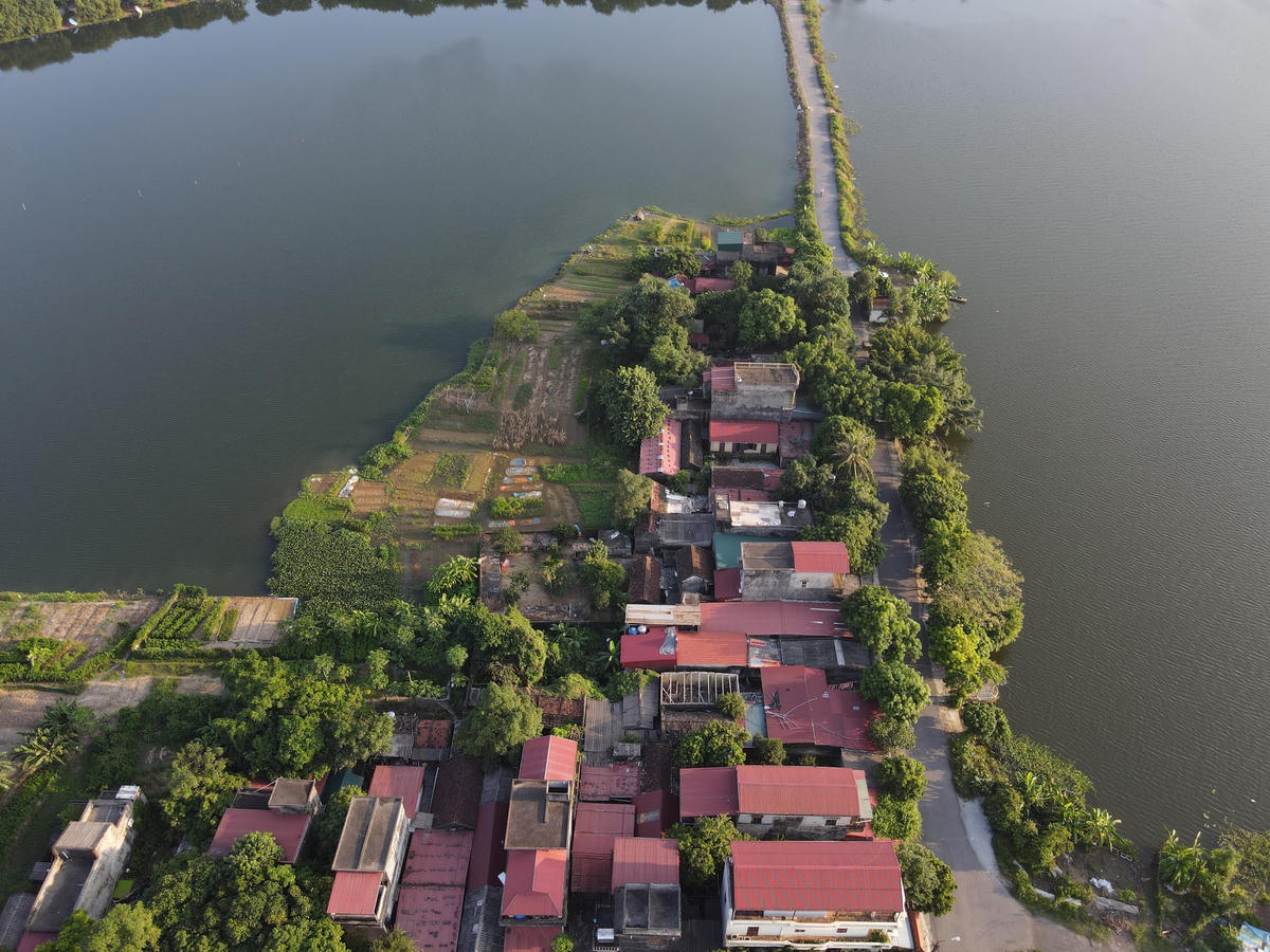 Nhiều hộ dân bị ảnh hưởng bởi dự án dang dở.