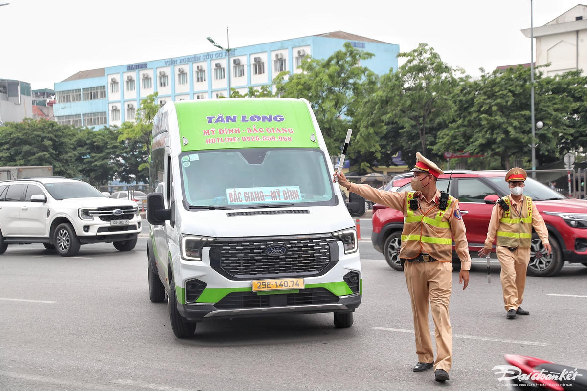 xử lý xe khách12