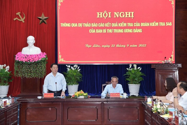 Ông Nguyễn Trọng Nghĩa, Bí thư Trung ương Đảng, Trưởng Ban Tuyên giáo Trung ương, Trưởng Đoàn Kiểm tra phát biểu tại Hội nghị.