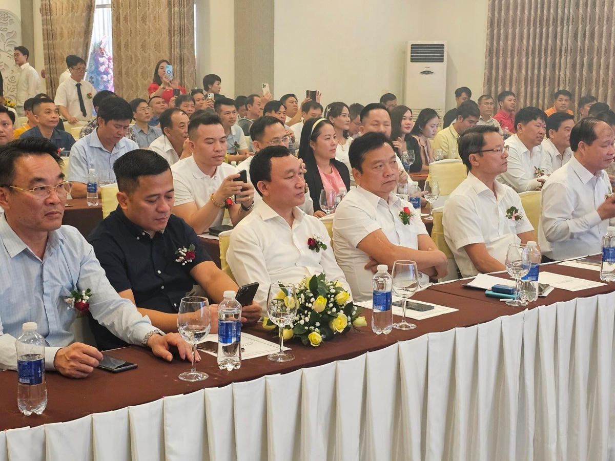ky-anh-5.jpg