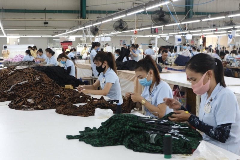 Người lao động tại nhiều công ty phải nghỉ việc hoặc luân phiên nghỉ việc do các doanh nghiệp không có đơn hàng để sản xuất