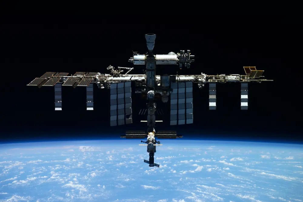 Trạm vũ trụ quốc tế ISS. Ảnh: AP.