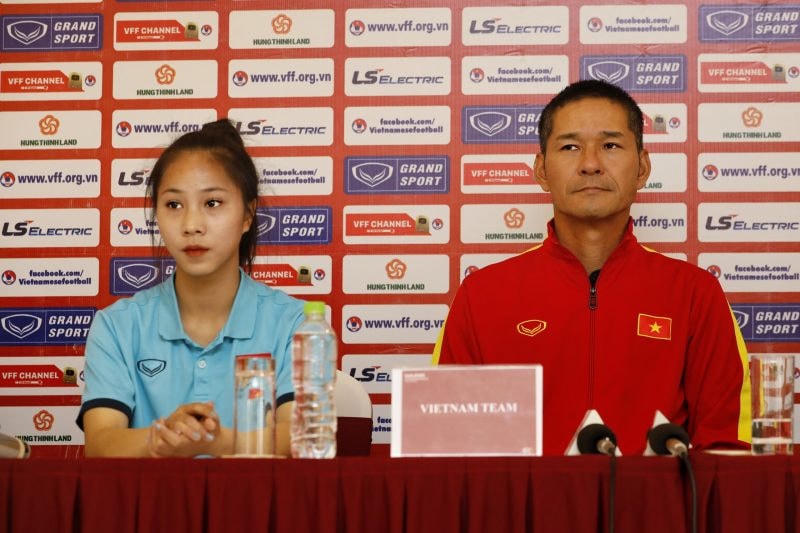 Đại diện U20 nữ Việt Nam tại họp báo. Ảnh: VFF.