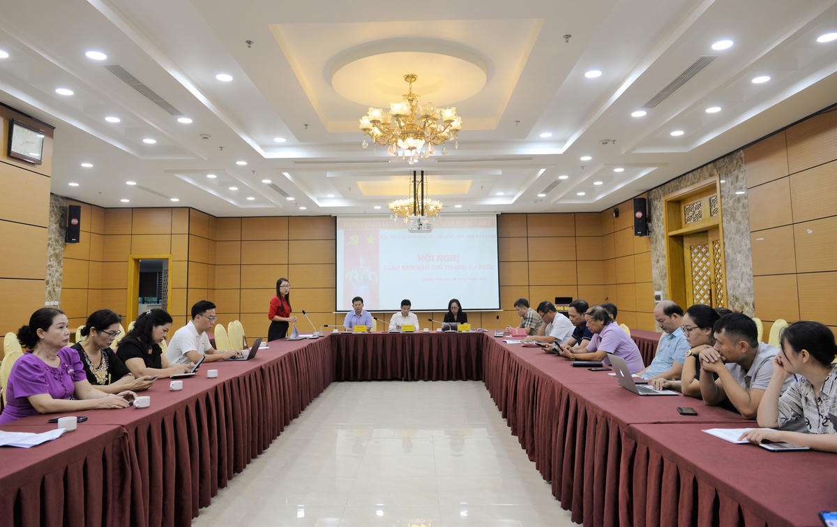 Quang cảnh hội nghị.