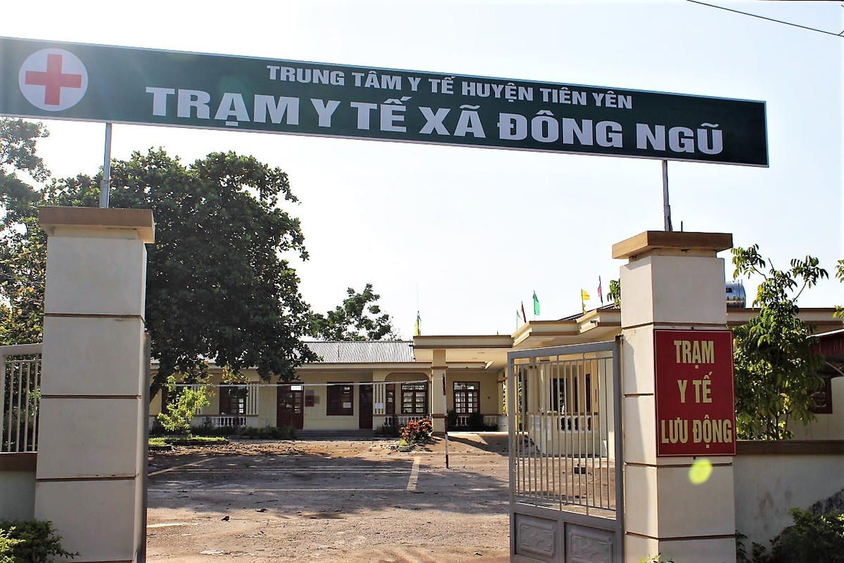 Trạm Y tế xã Đông Ngũ (huyện Tiên Yên, Quảng Ninh) do Tập đoàn Công nghiệp Than - Khoáng sản Việt Nam tài trợ xây dựng với kinh phí đầu tư 3 tỷ đồng.