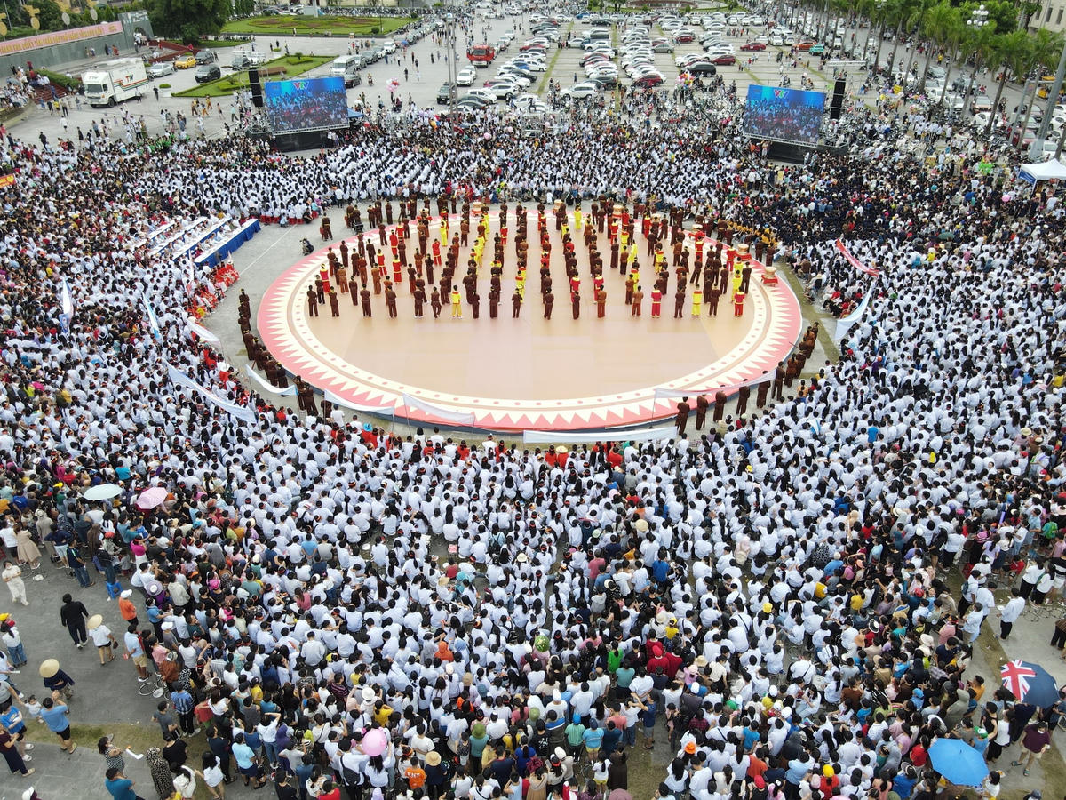 'Quán quân Olympia Lê Xuân Mạnh sẽ được thưởng nóng'