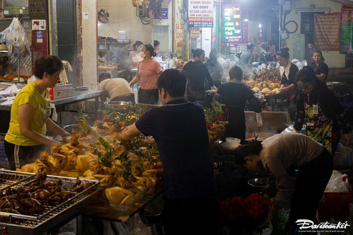 W_cho_hang_be-le-khanh3.jpg