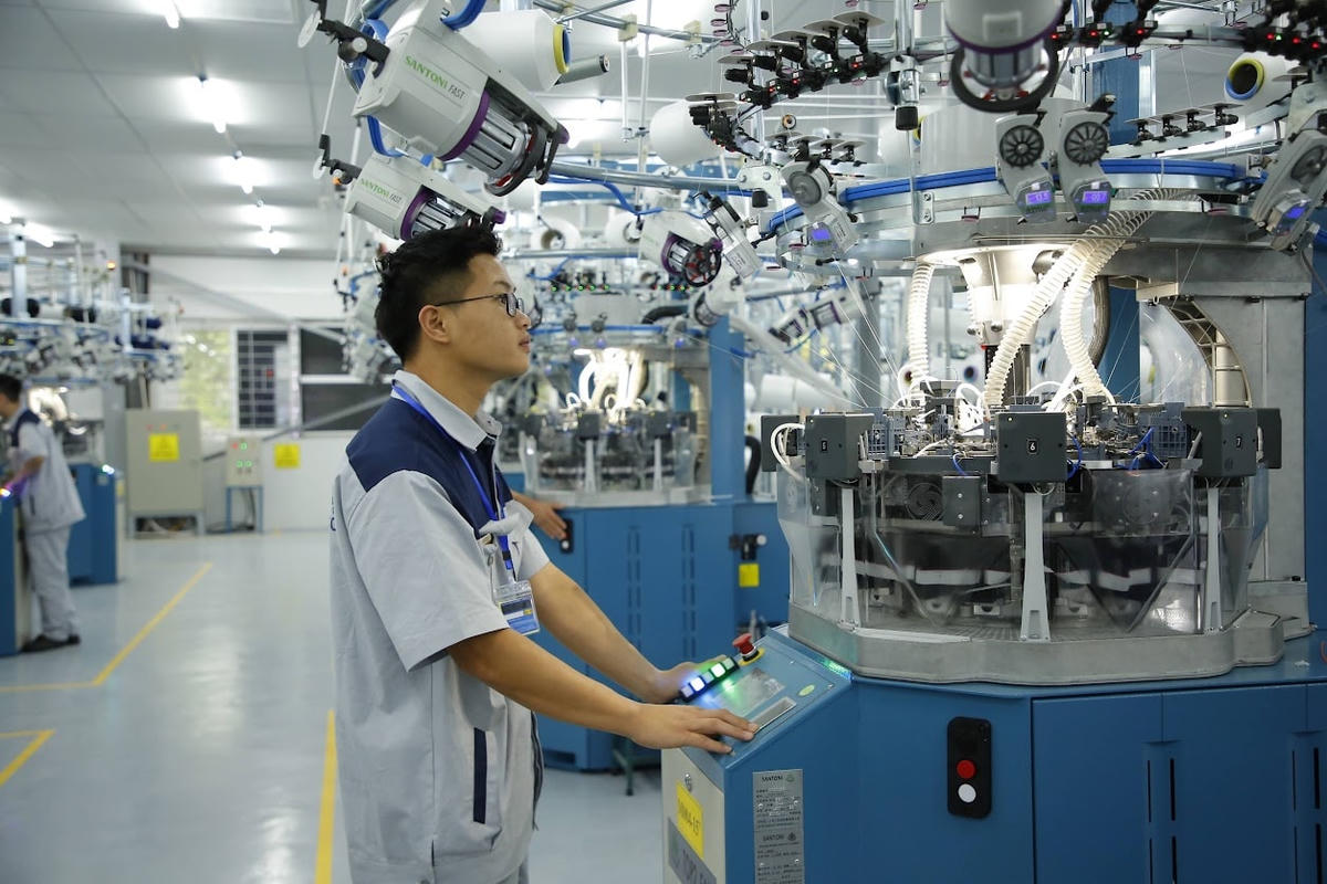 GDP thực tế của Việt Nam được dự báo vượt 8% vào năm 2022.    Ảnh: Quang Vinh