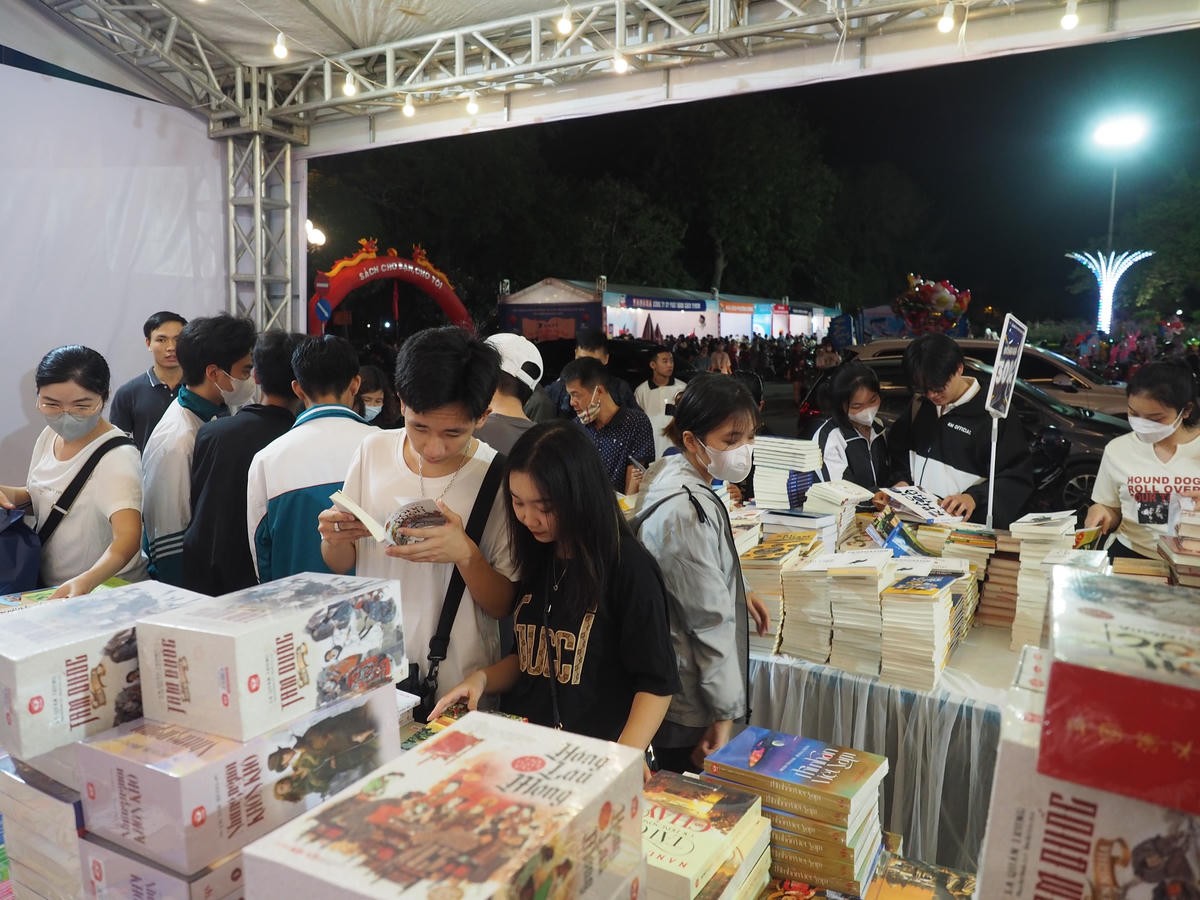 [ẢNH] Nam Định: Mở hội sách, ‘phục hưng’ văn hóa đọc