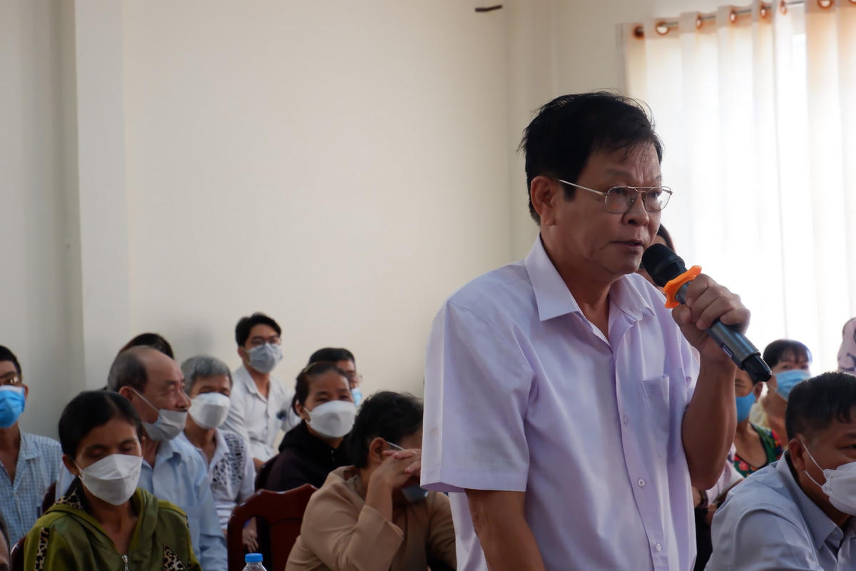 Cử tri kiến nghị nhiều vấn đề quan tâm tại buổi gặp gỡ Đoàn ĐBQH TP Cần Thơ.