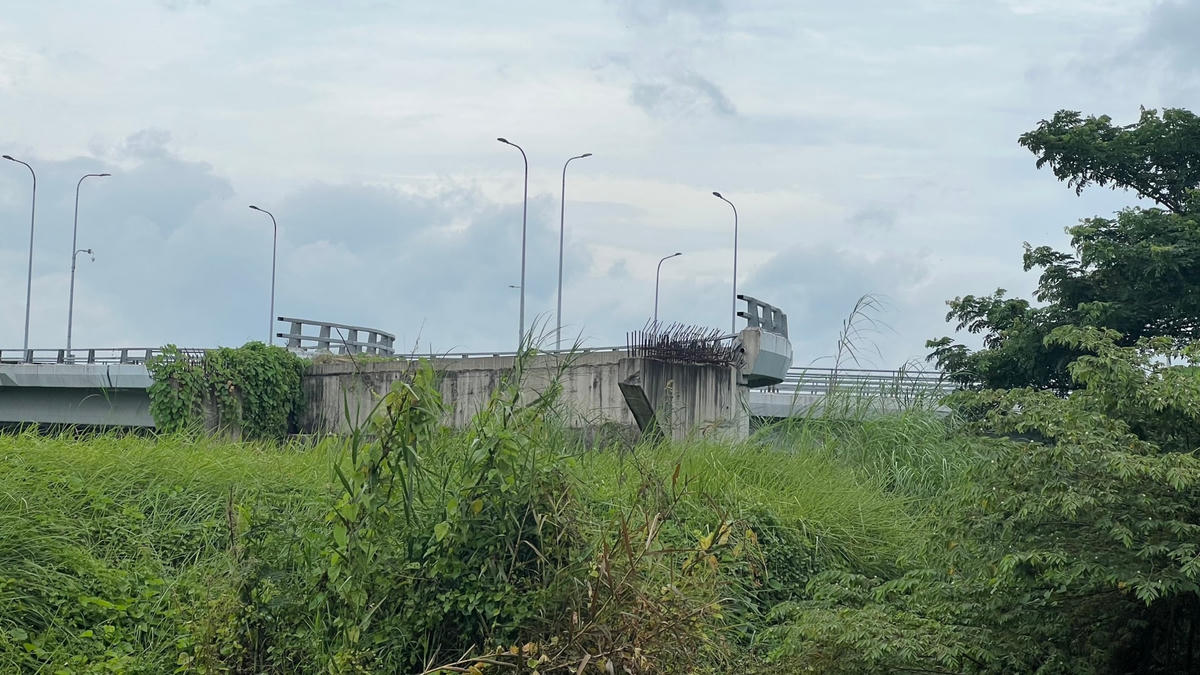 Đoạn tuyến nối từ đường nối cao tốc TPHCM - Trung Lương vẫn đang dang dở. Ảnh chụp sáng 12/9/2023.