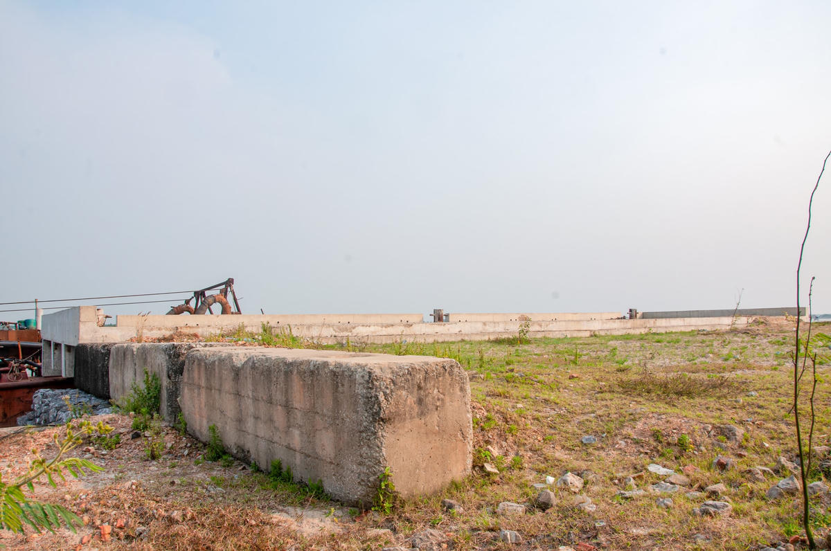 Ngày 27/3, ông Hà Sỹ Đồng - Phó Chủ tịch Thường trực UBND tỉnh Quảng Trị chủ trì buổi làm việc với nhà đầu tư, đại diện các Sở, ban, ngành liên quan và UBND huyện Gio Linh.