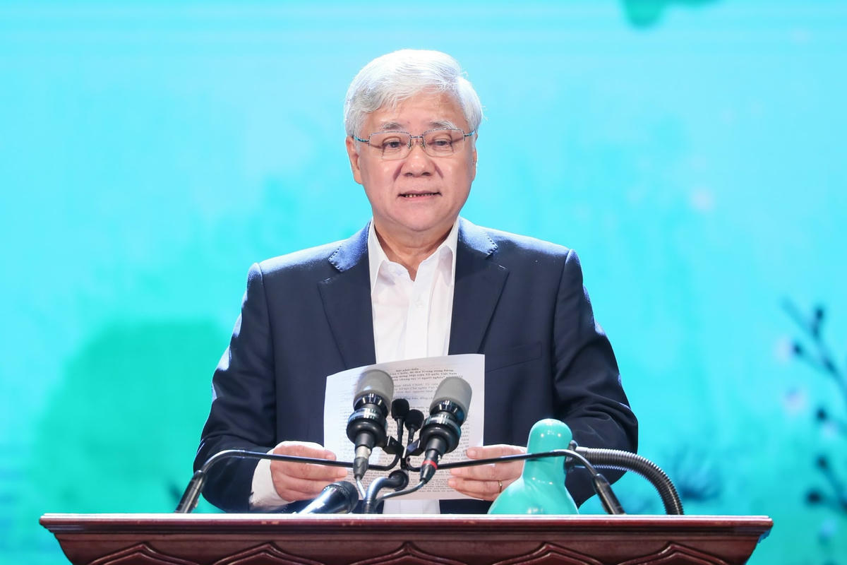 Bí thư Trung ương Đảng, Chủ tịch UBTƯ MTTQ Việt Nam Đỗ Văn Chiến phát biểu tại chương trình truyền hình và phát thanh trực tiếp "Cả nước chung tay Vì người nghèo" năm 2022. Ảnh: Quang Vinh.