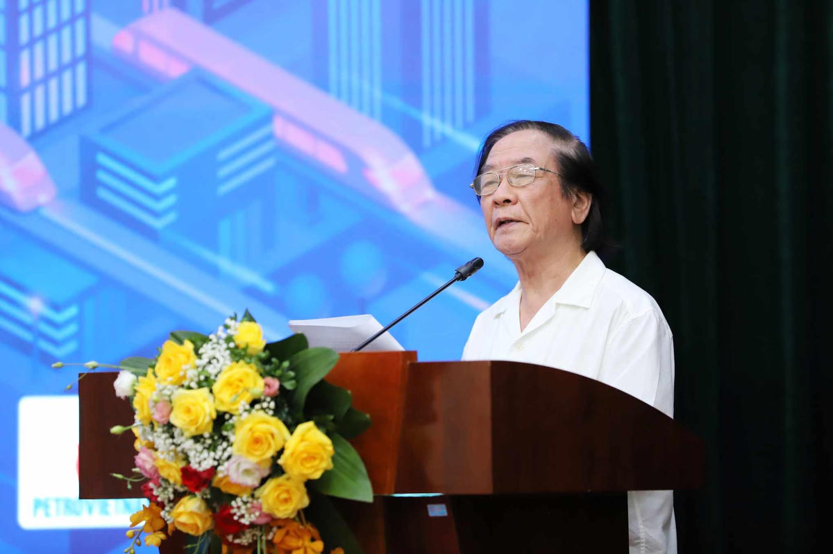 mr Nguyễn Xuân Thuỷ