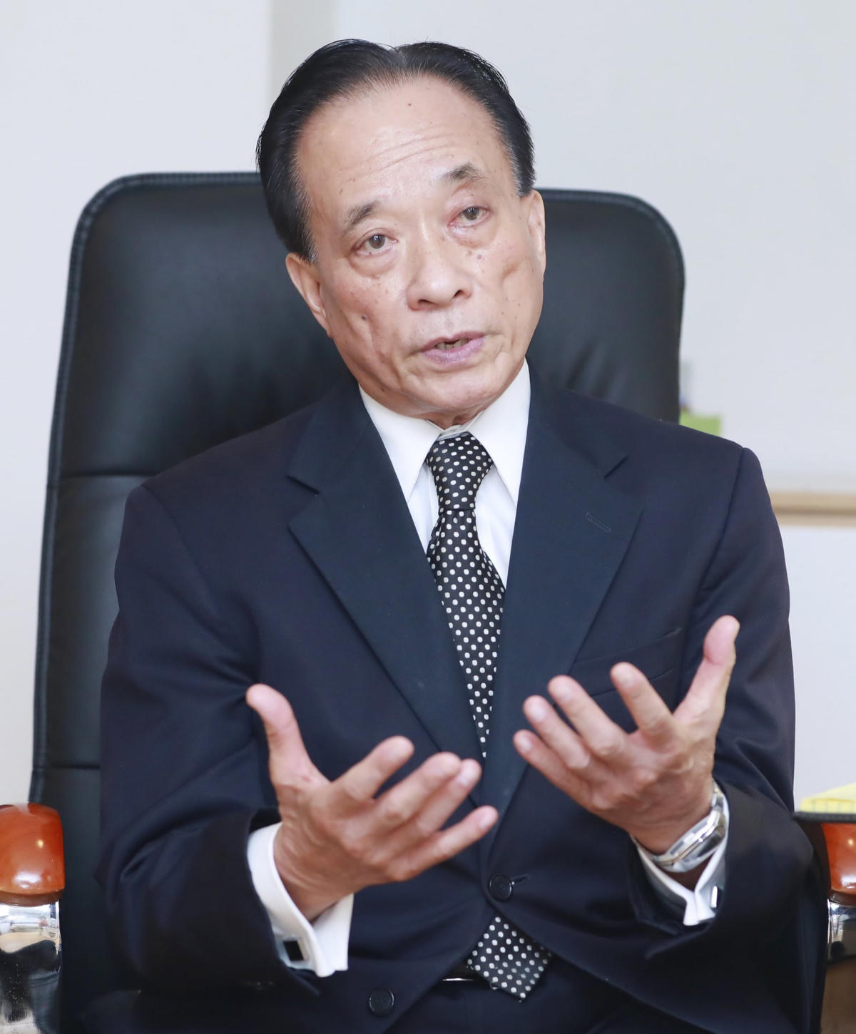 Ông Nguyễn Trí Hiếu.