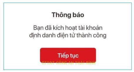 Không có điện thoại thông minh, người dân kích hoạt VNeID thế nào?