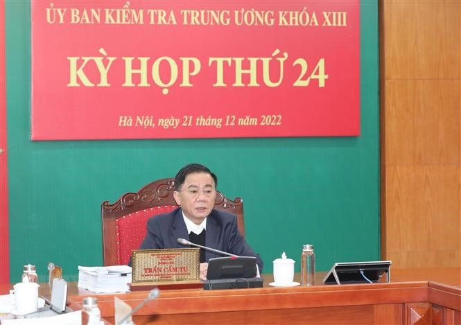 Ông Trần Cẩm Tú, Ủy viên Bộ Chính trị, Bí thư Trung ương Đảng, Chủ nhiệm Ủy ban Kiểm tra Trung ương chủ trì Kỳ họp. (Ảnh: Phương Hoa/TTXVN).